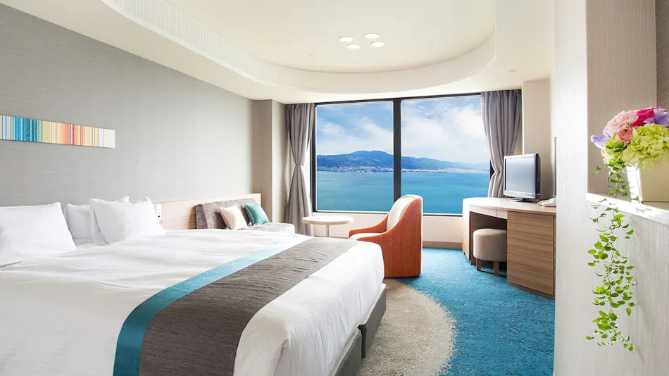 Lake Biwa Otsu Prince Hotel