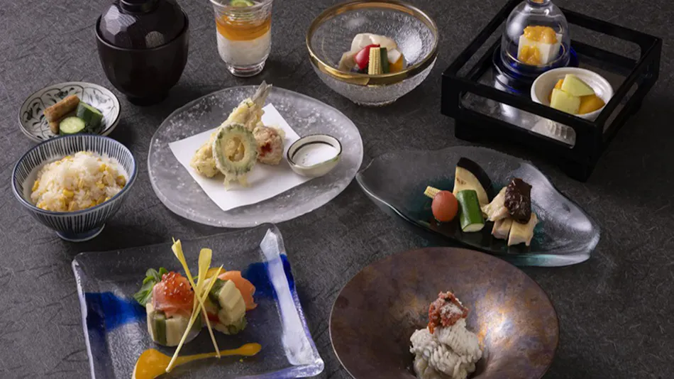 Lake Biwa Otsu Prince Hotel