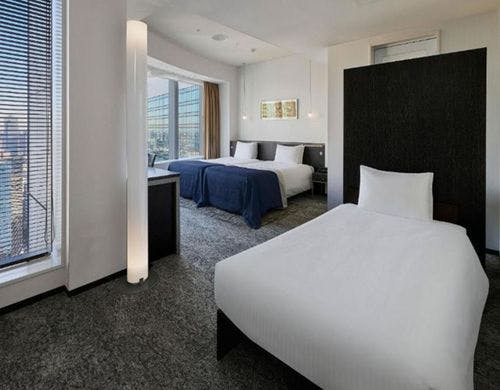 【デラックストリプル（ツイン&ソファーベッド）】