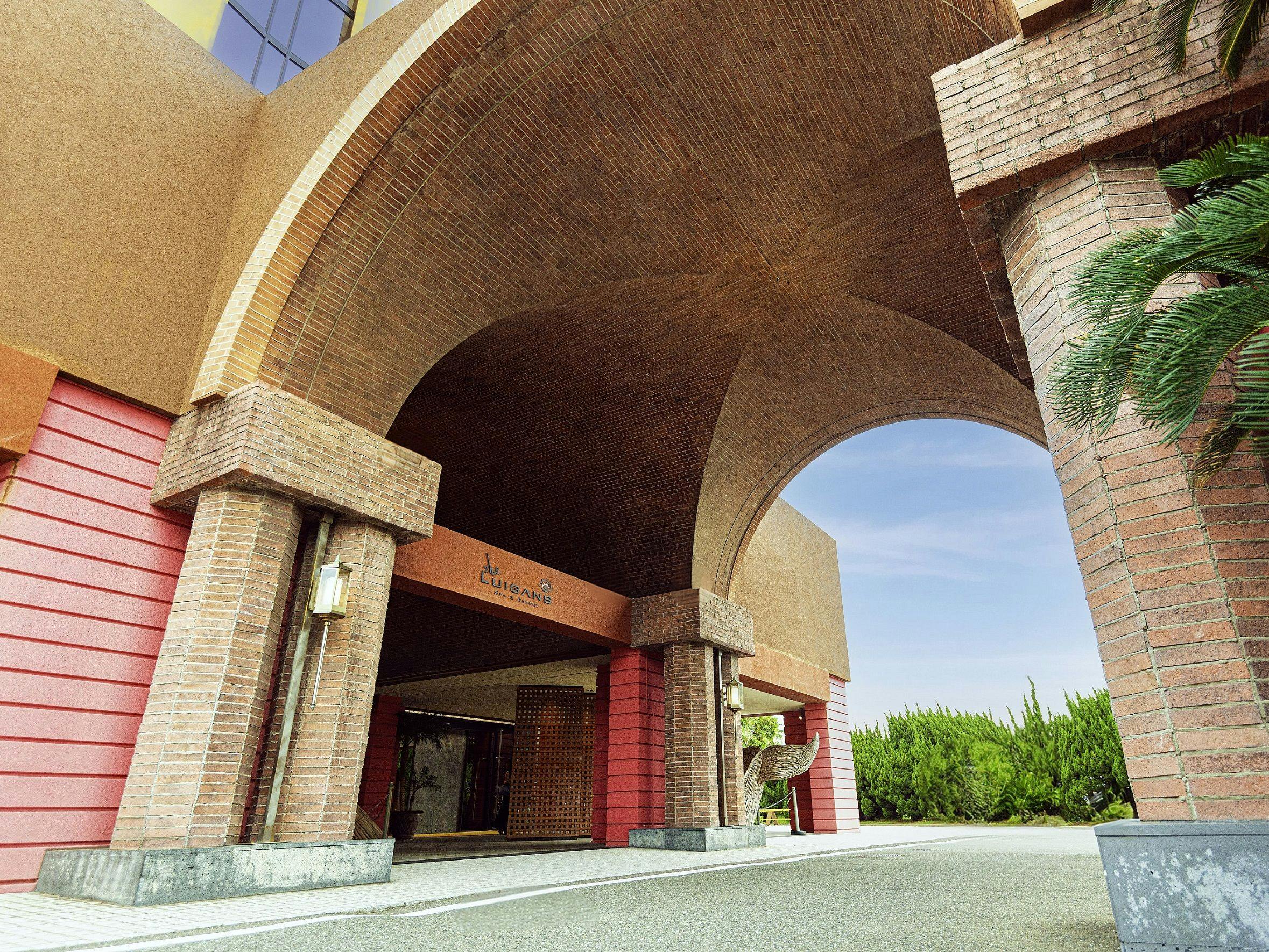 ทางเข้าหลัก