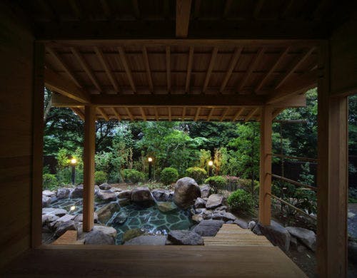 和洋室「石楠花」の客室露天風呂