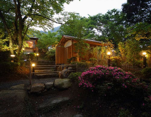 和洋室「石楠花」の客室露天風呂