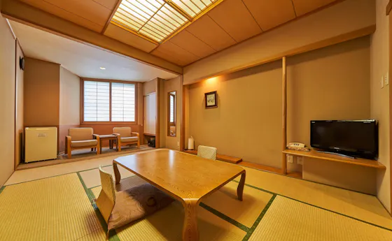 ห้องพักสไตล์ญี่ปุ่นปลอดบุหรี่ในอาคารหลัก