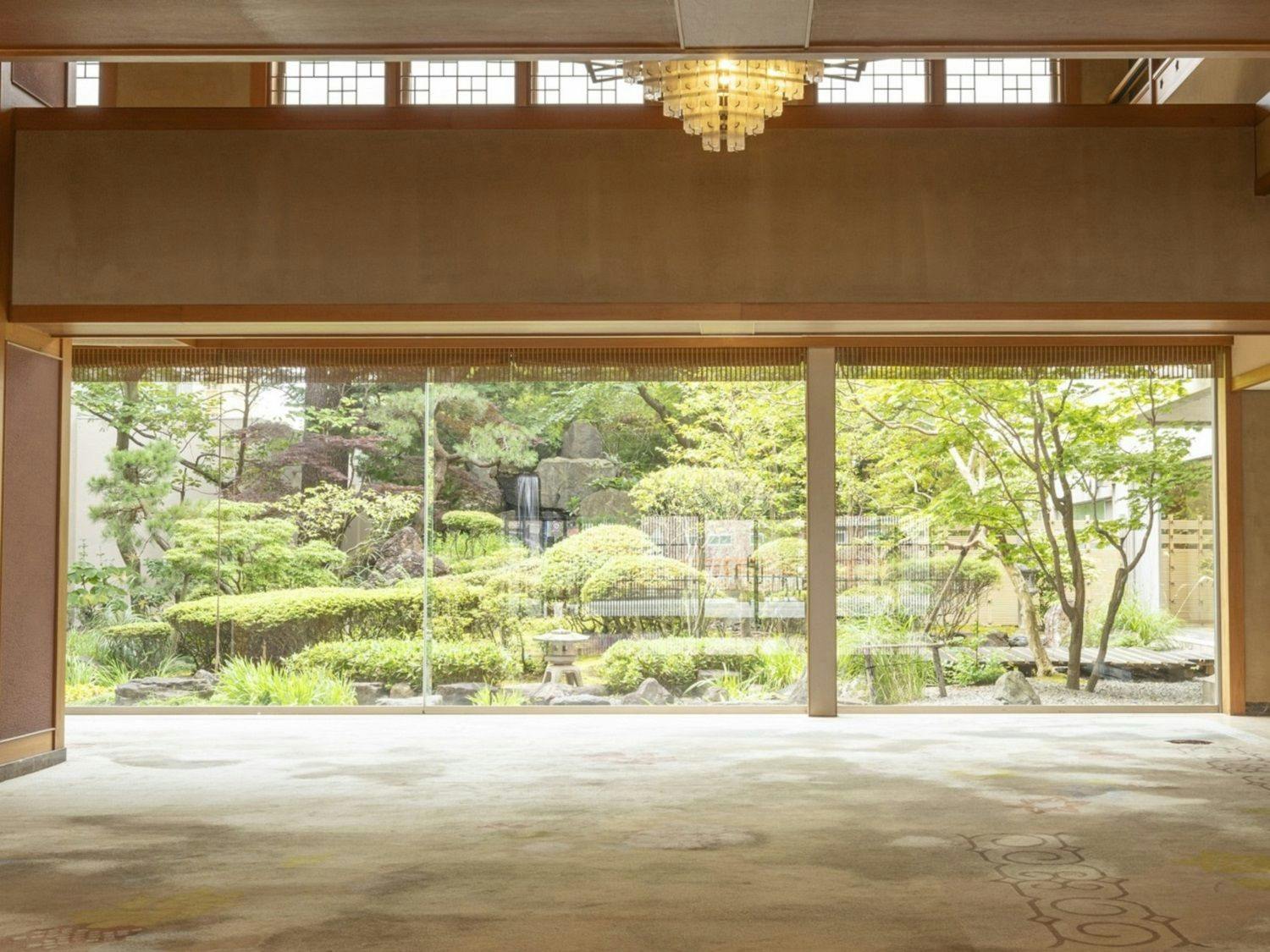 函館湯の川温泉　花びしホテル