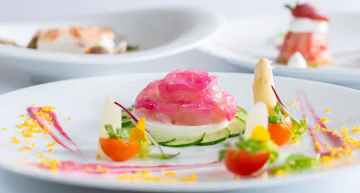 【一番人気フルコース】旅を彩る 彩り豊かな「Bonheur-ボヌール-」<夕朝食付>