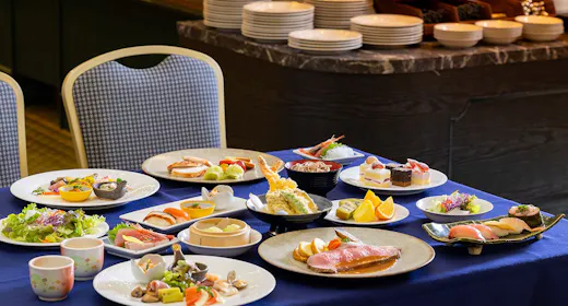【一休の日】<室数限定割引>伝統のローストビーフ&握り寿司食べ放題ディナー!(夕朝食付)