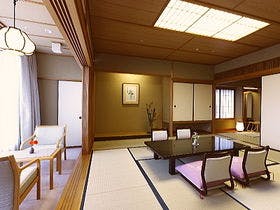 ロビーラウンジ すみれ （宝塚温泉 ホテル若水 ロビーラウンジ すみれ）