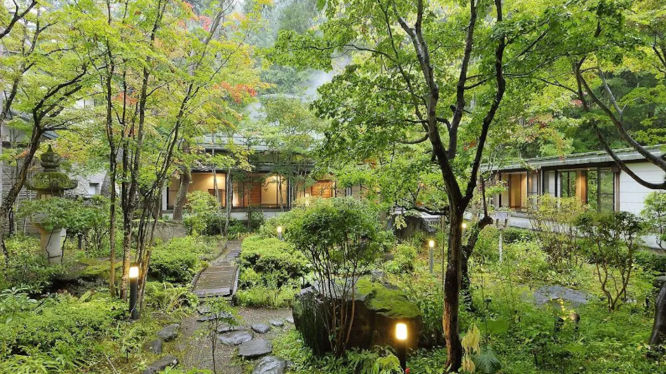 Kamiyama Hotel Senjukaku