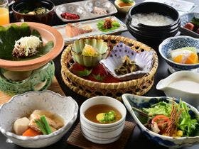 上林ホテル仙壽閣（せんじゅかく）　印象に残る掛け流し温泉