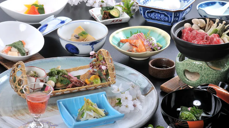 Kamiyama Hotel Senjukaku