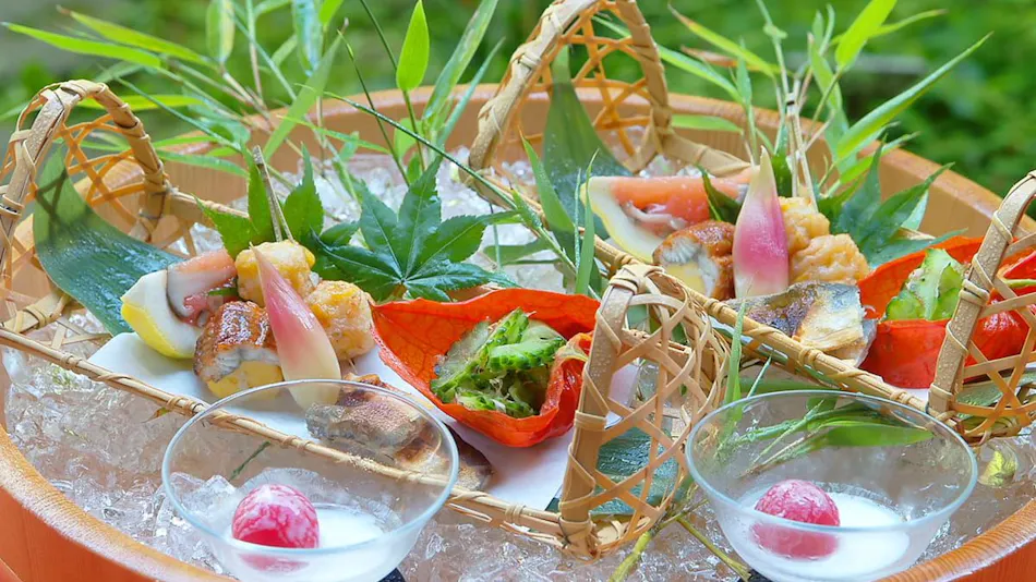 Kamiyama Hotel Senjukaku