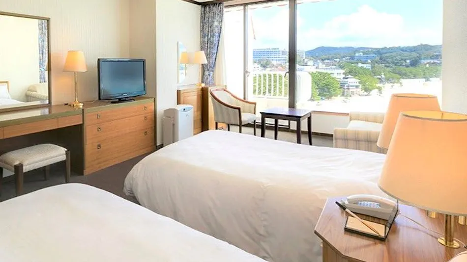 Shirarahama Grand Hotel