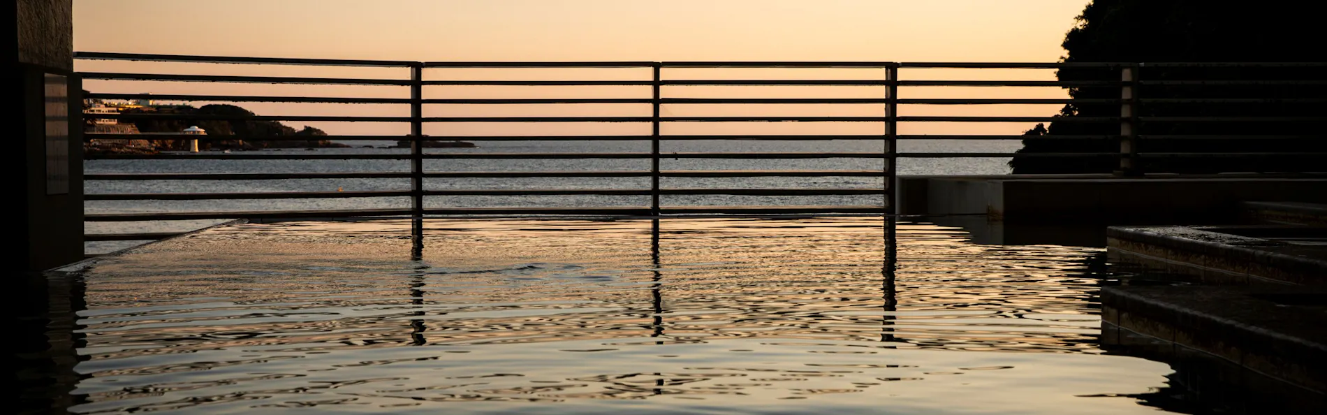 白良荘グランドホテル