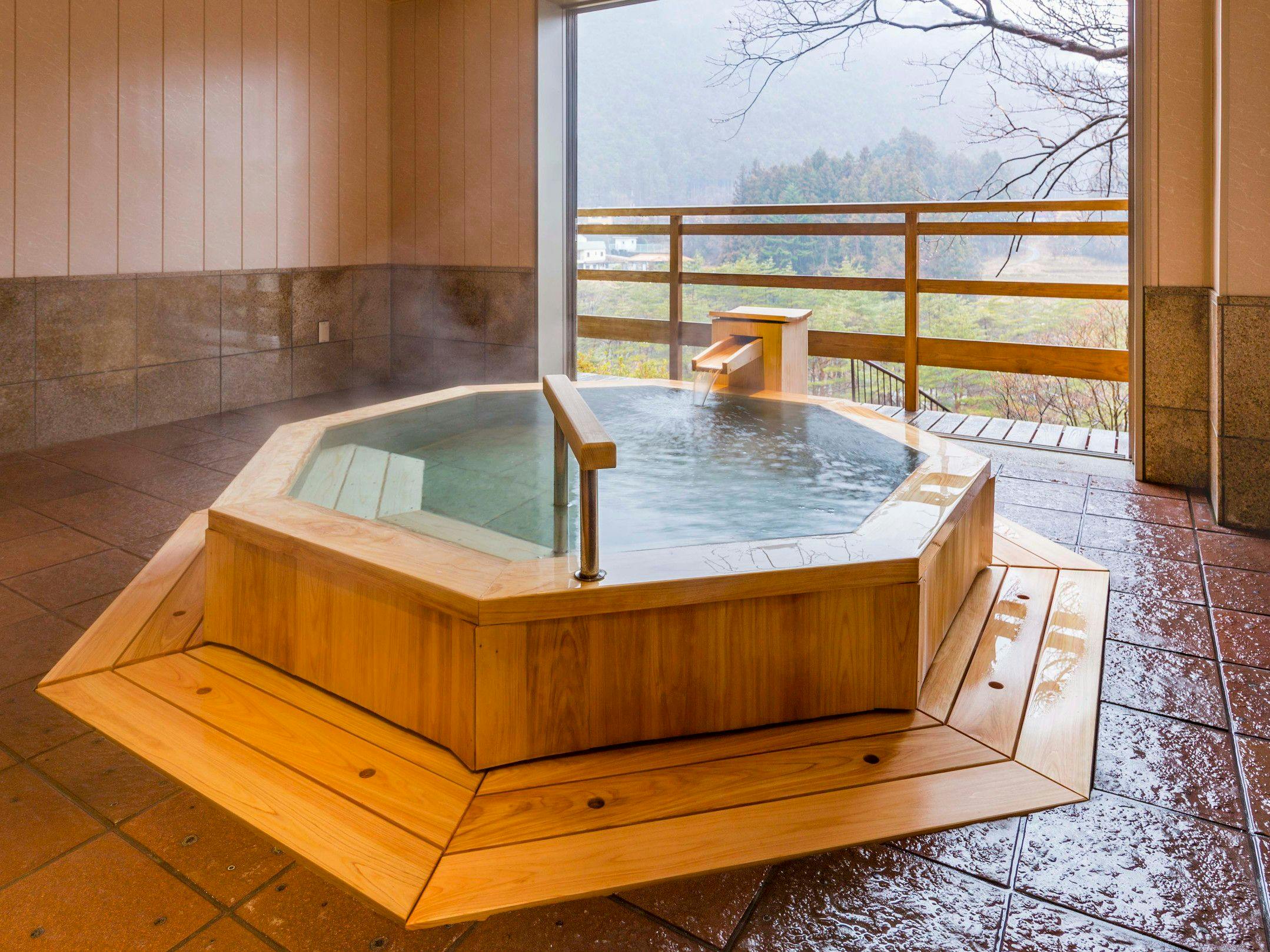 鬼怒川温泉　旅館　若竹の庄