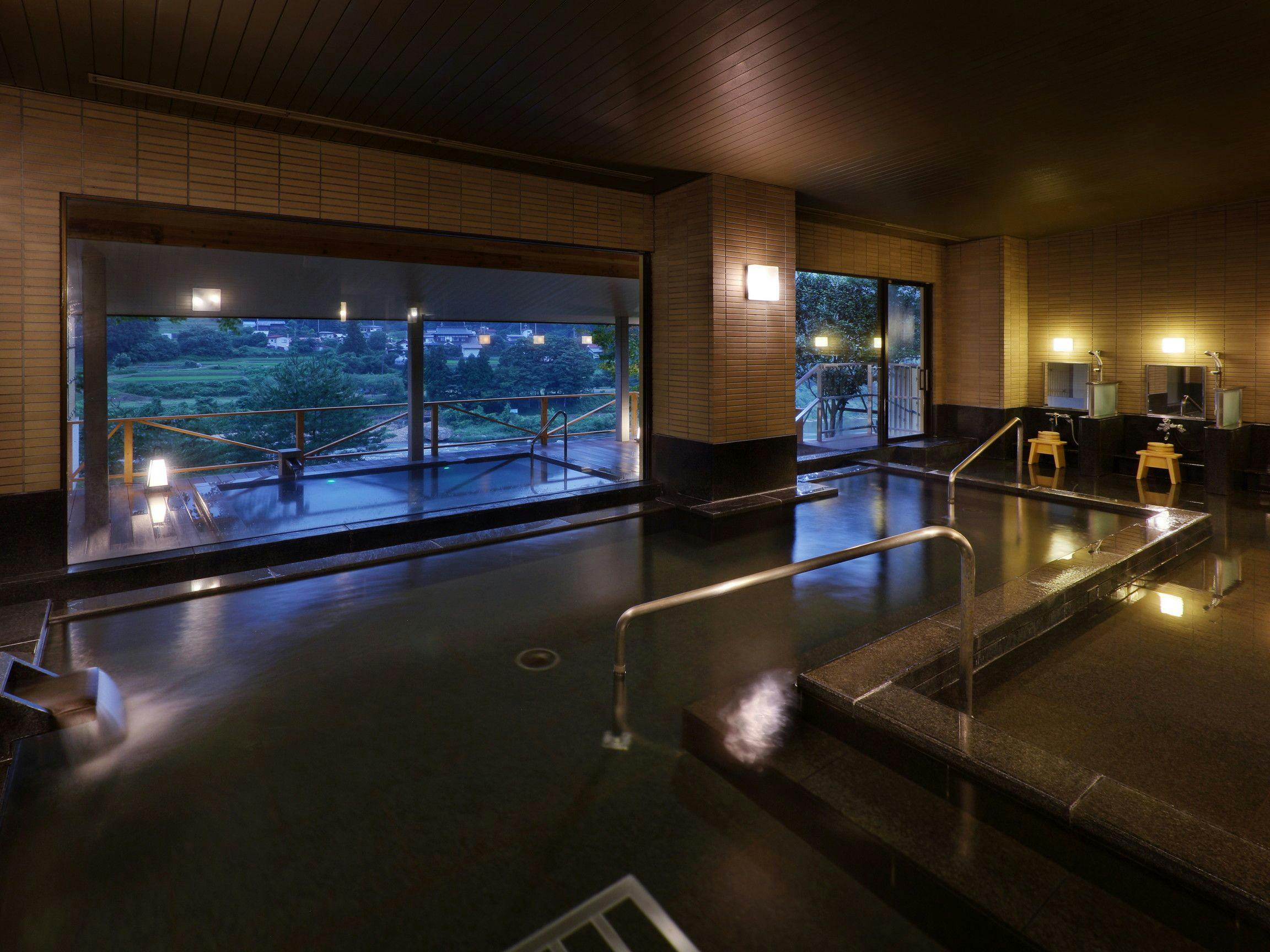 鬼怒川温泉　旅館　若竹の庄