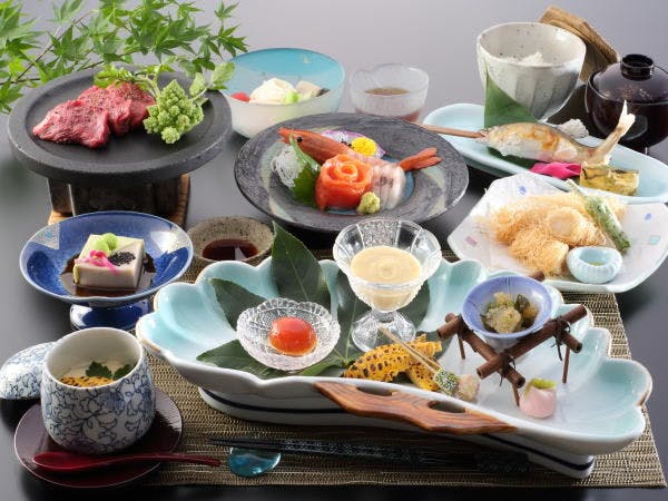 金盛館　せせらぎ