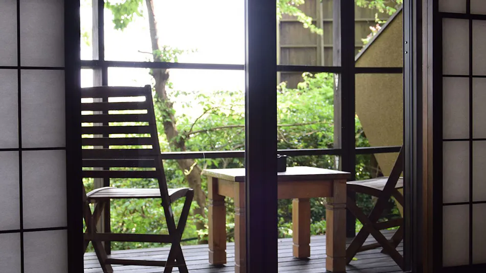Detached Inn Yumenoya with Semi-Open-Air Baths in All Rooms