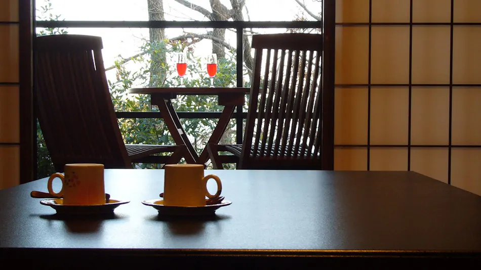 Detached Inn Yumenoya with Semi-Open-Air Baths in All Rooms