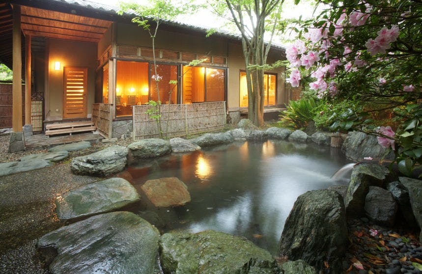 ■温泉■露天風呂~春~