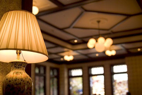 大正ロマン漂うロビー