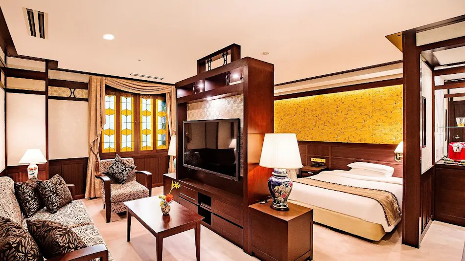 Kanazawa Hakuchoro Hotel Sanraku