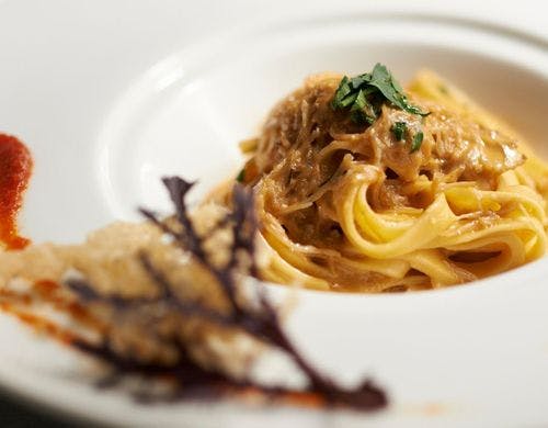 松葉ガニのトマトクリームソース