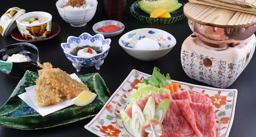 【平日宿泊者限定】「日本料理 かいらん亭」自然豊かな岐阜の味を愉しむ会席ディナー付き(夕朝食付き)