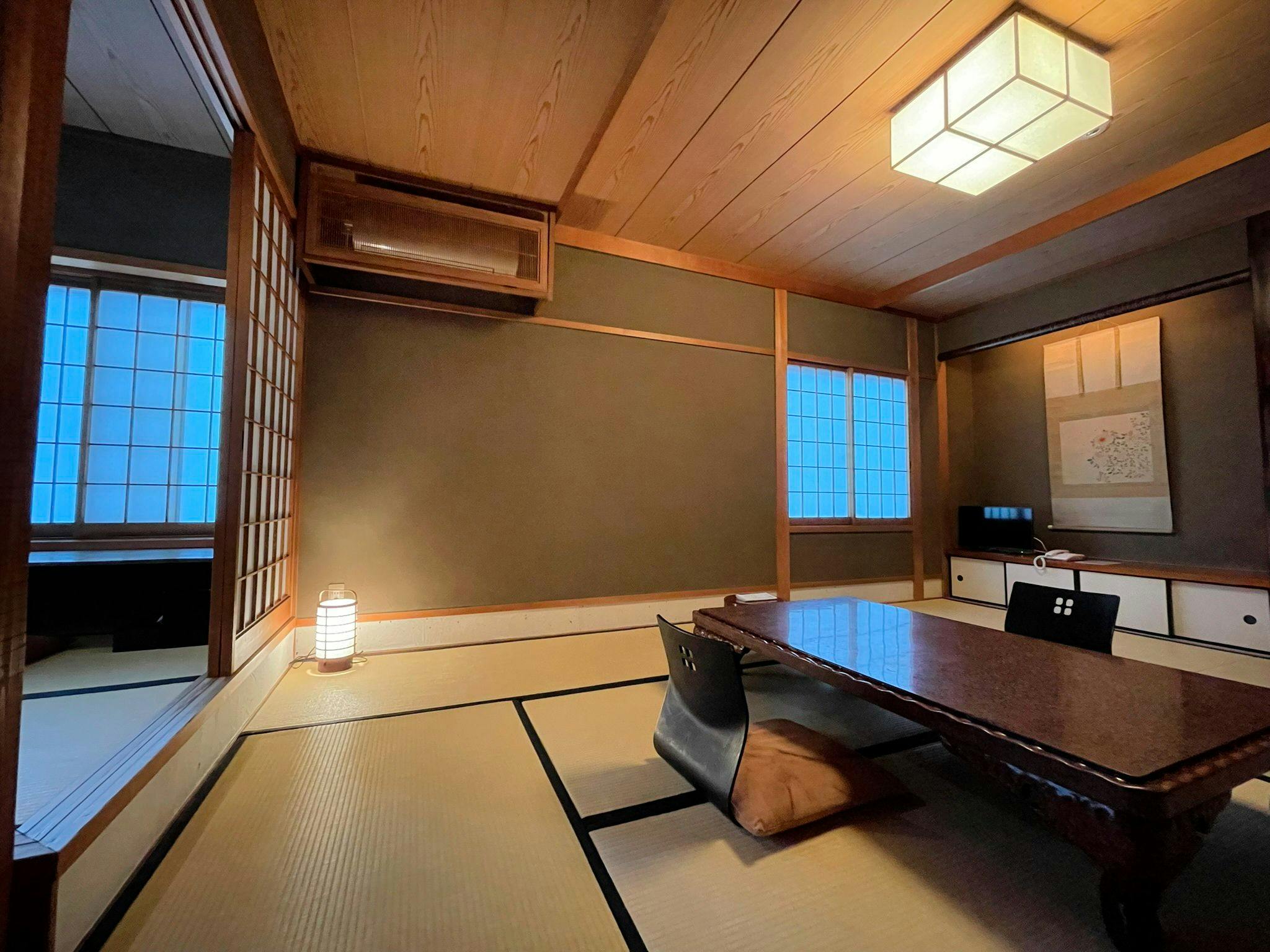 特別和室+書斎付き／　客室一例