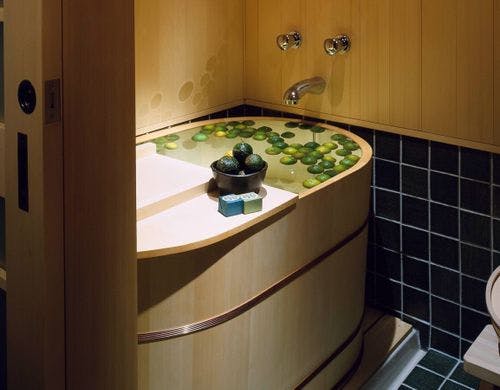 プライベート檜風呂付き和室／客室一例