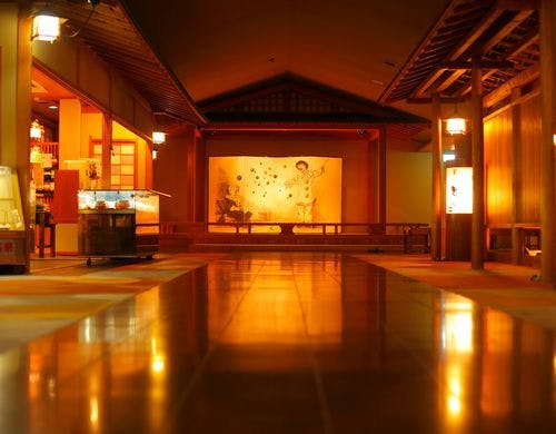 ロビー（神宮デザイン）