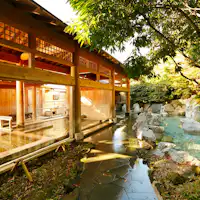 ห้องอาบน้ำสาธารณะขนาดใหญ่ - เพลิดเพลินกับช่วงเวลาแห่งความสุขท่ามกลางธรรมชาติ