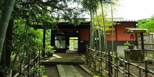 鳥遊ぶ森の宿 ふたり静