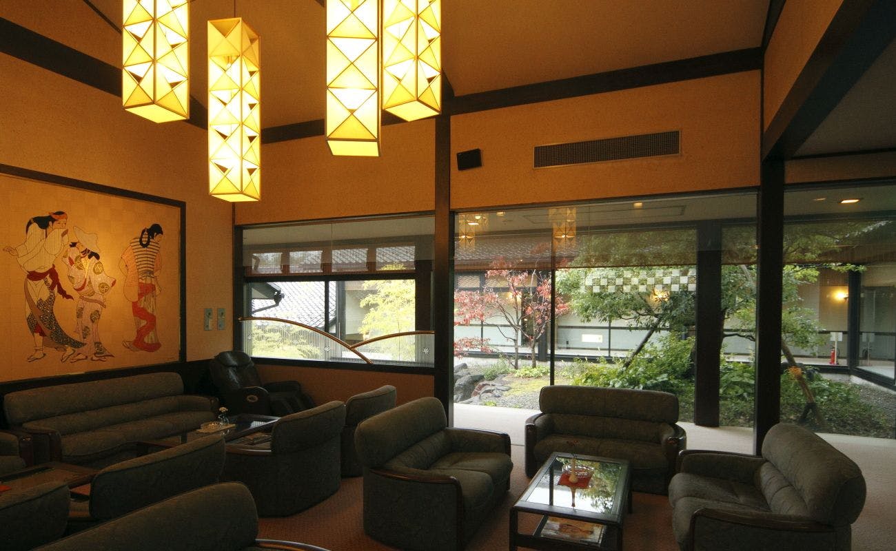 割烹旅館　越前満月