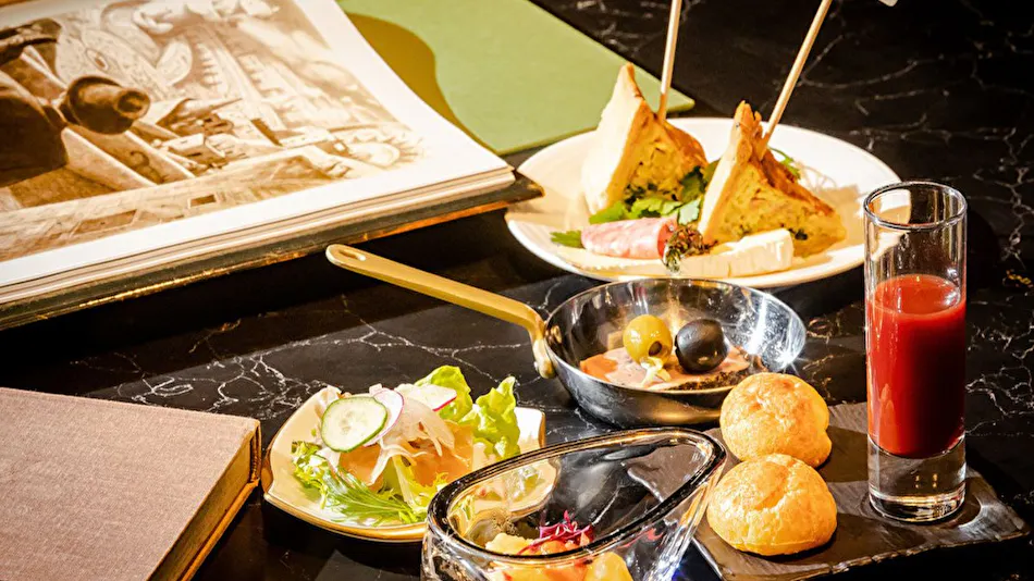 Cross Hotel Osaka (ORIX Hotels & Resorts)