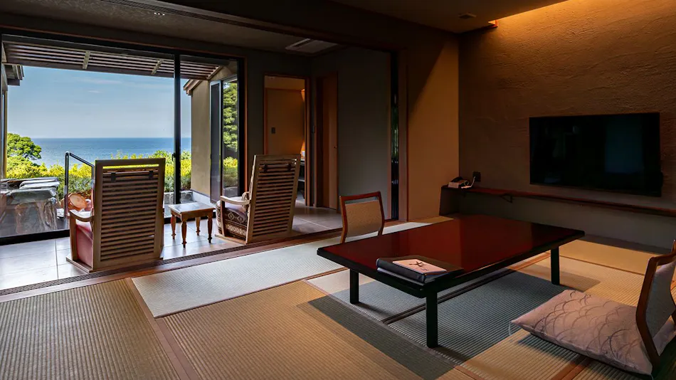 Isaribi Inn with All Rooms Featuring Open-Air Hot Spring Baths