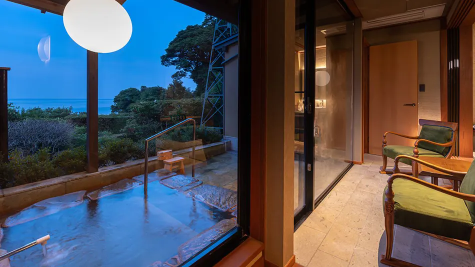 Isaribi Inn with All Rooms Featuring Open-Air Hot Spring Baths