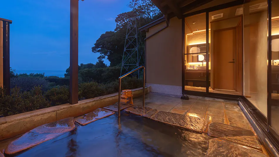 Isaribi Inn with All Rooms Featuring Open-Air Hot Spring Baths