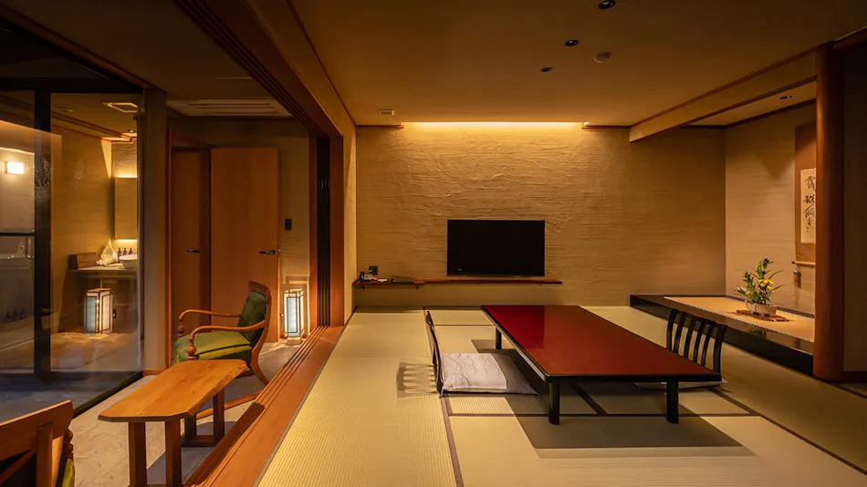 Isaribi Inn with All Rooms Featuring Open-Air Hot Spring Baths