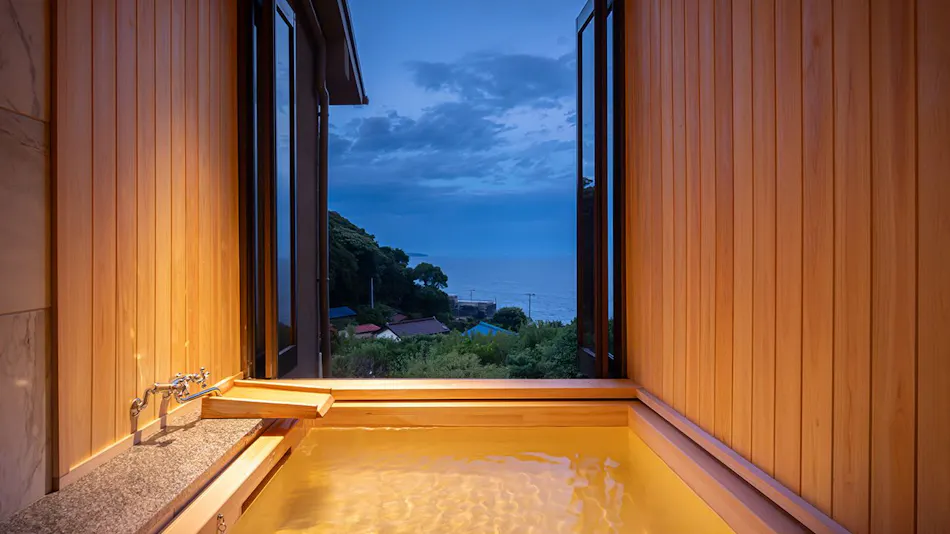 Isaribi Inn with All Rooms Featuring Open-Air Hot Spring Baths