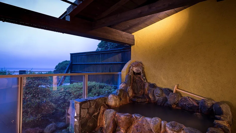 Isaribi Inn with All Rooms Featuring Open-Air Hot Spring Baths