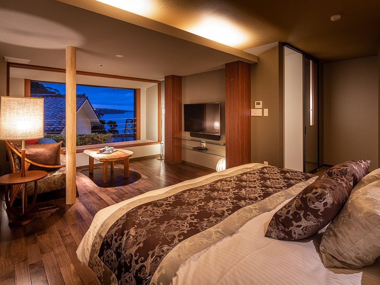 【301】อ่างอาบน้ำกลางแจ้งพร้อมน้ำพุร้อนธรรมชาติ