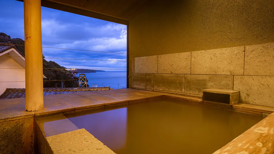 Isaribi Inn with All Rooms Featuring Open-Air Hot Spring Baths