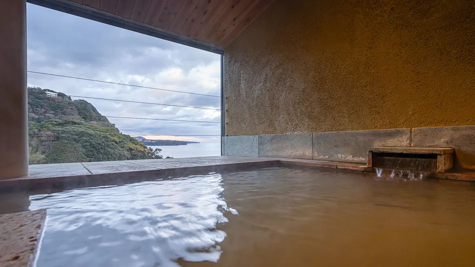 Isaribi Inn with All Rooms Featuring Open-Air Hot Spring Baths