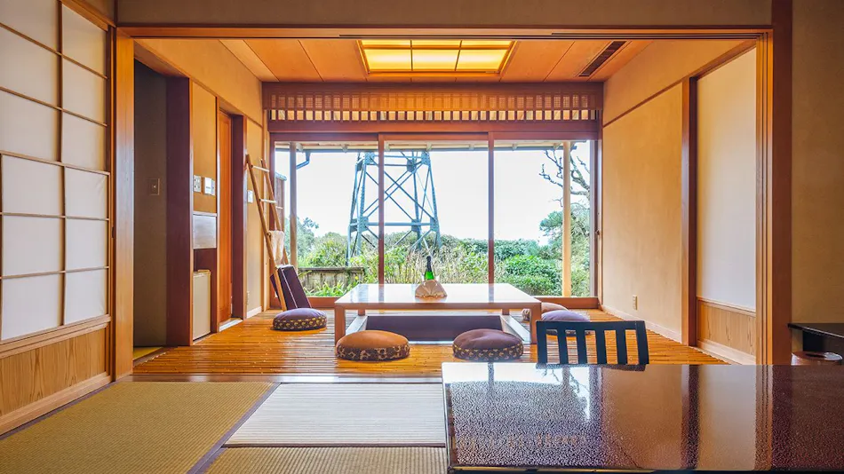 Isaribi Inn with All Rooms Featuring Open-Air Hot Spring Baths