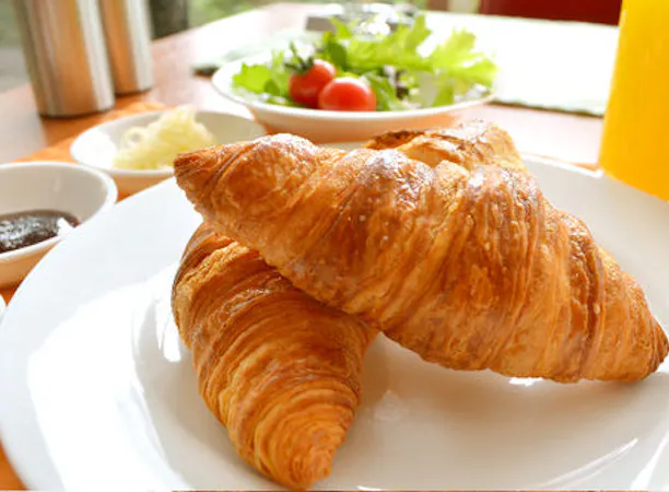 フランス直輸入人気のさくさくクロワッサン
