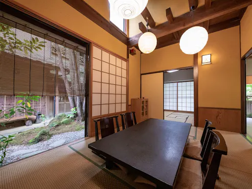 노천탕이 있는 독채 숙소 (4명 이상 숙박 가능)