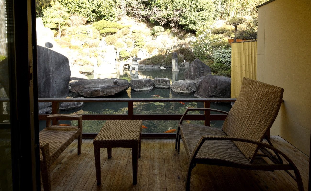 笛吹川温泉　坐忘