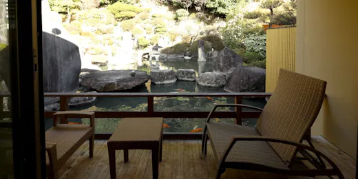 笛吹川温泉 坐忘