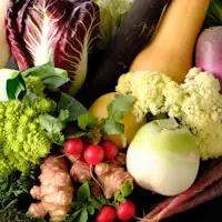 Masakan Prancis menggunakan bahan lokal seperti sayuran Miura.