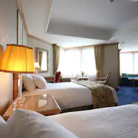 デラックスツイン